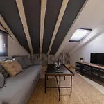 For You Rentals La Latina Apartment Ecm18